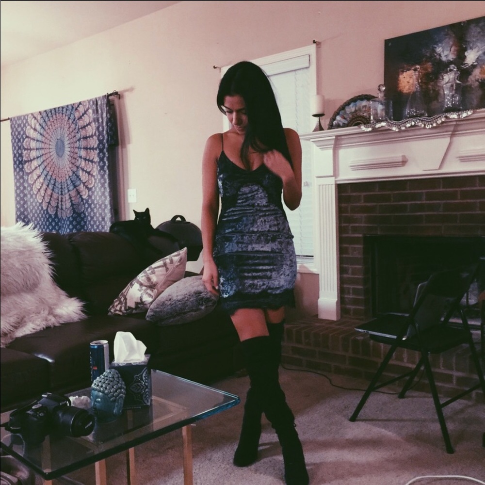 SALE Velvet blue dress